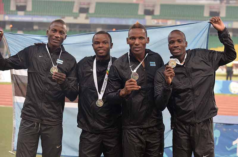 men's-relay-team