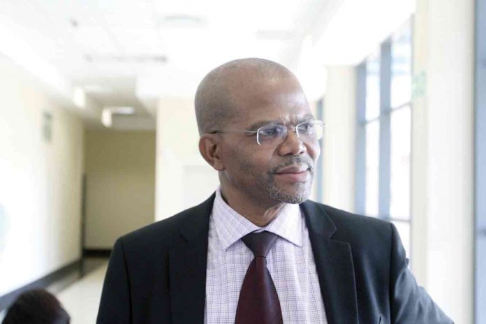 Khama leavesMotumise