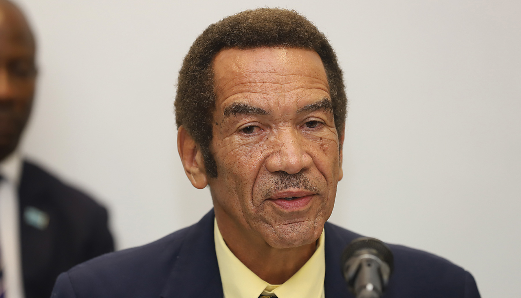 IAN KHAMA