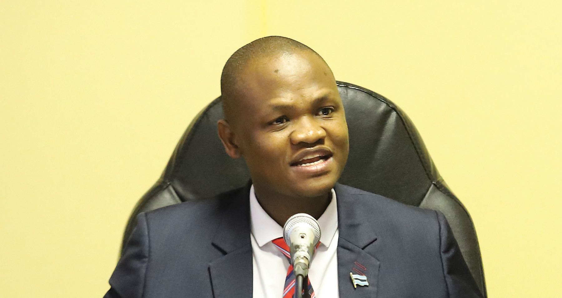 DR EDWIN DIKOLOTI