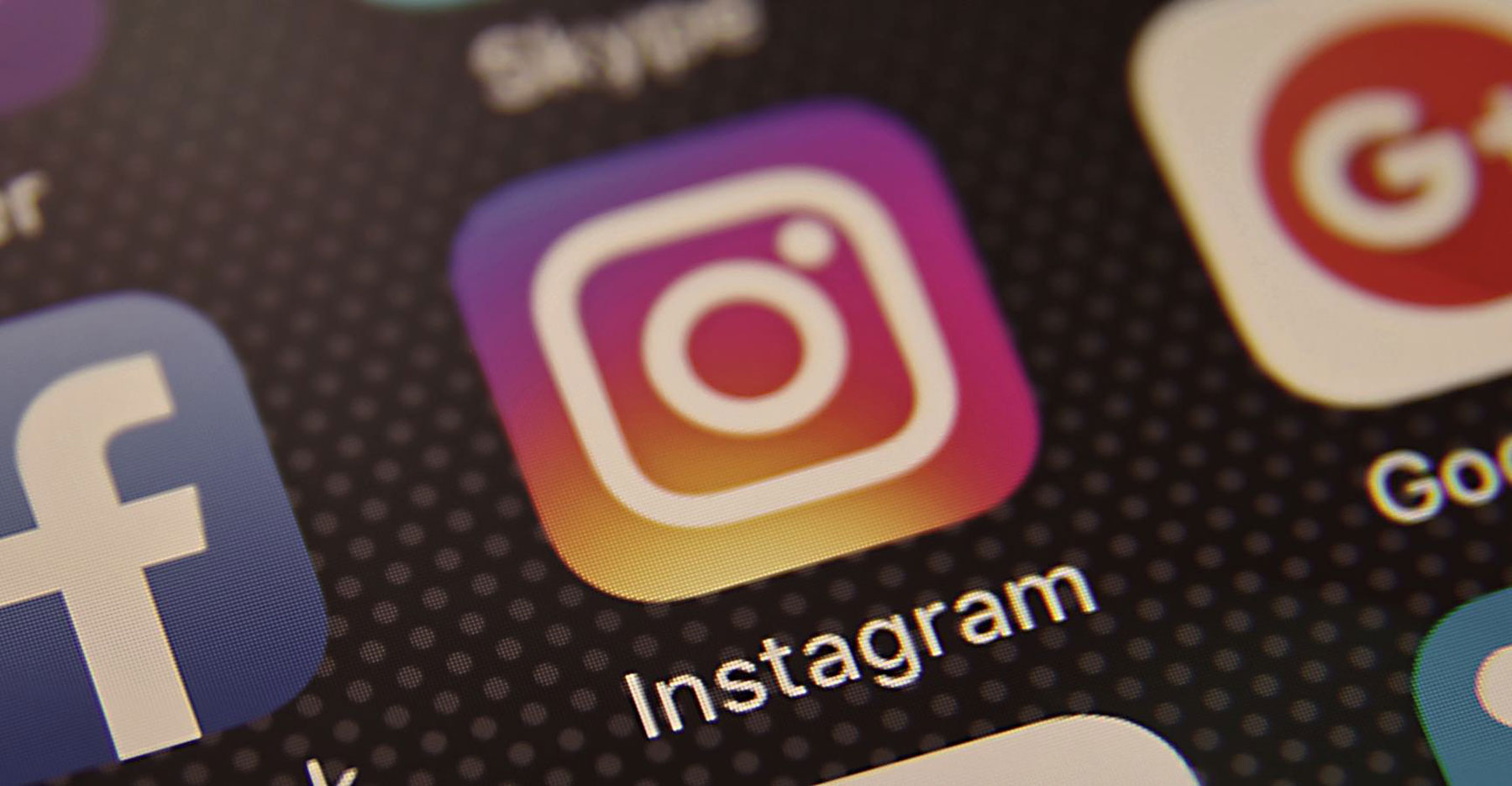 INSTAGRAM
