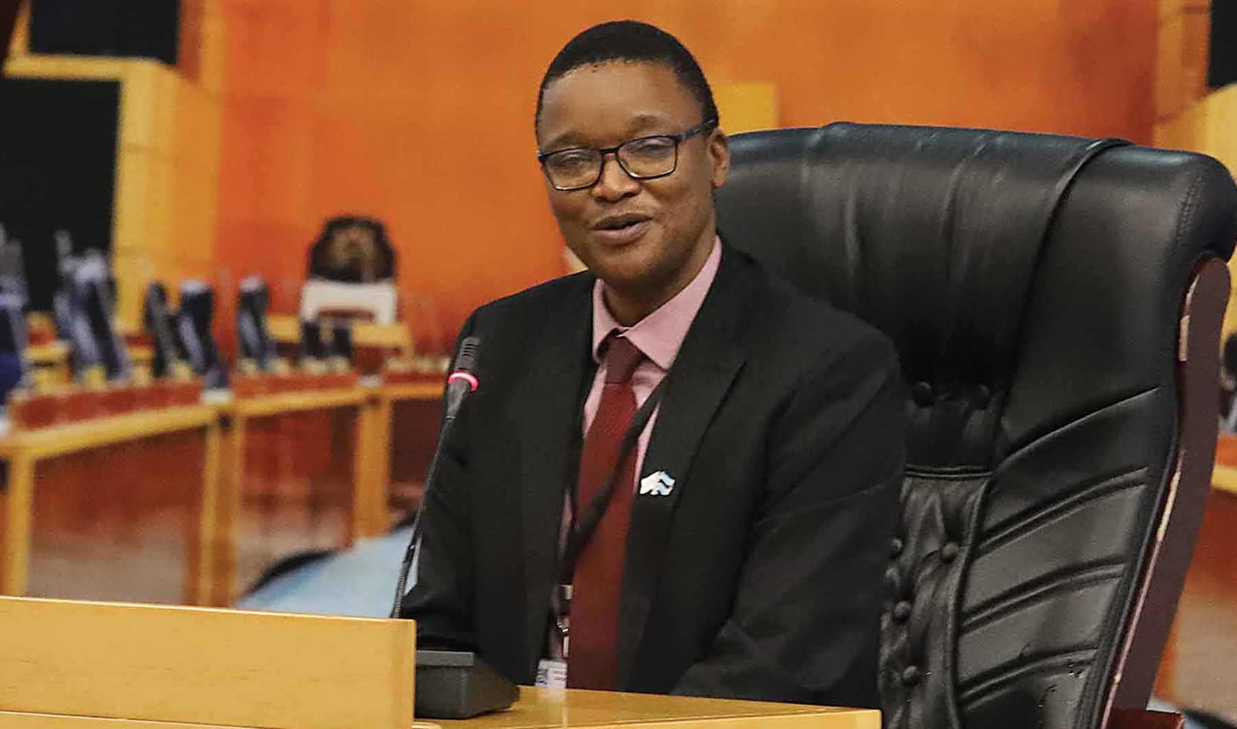 DR TSHIPAYAGAE