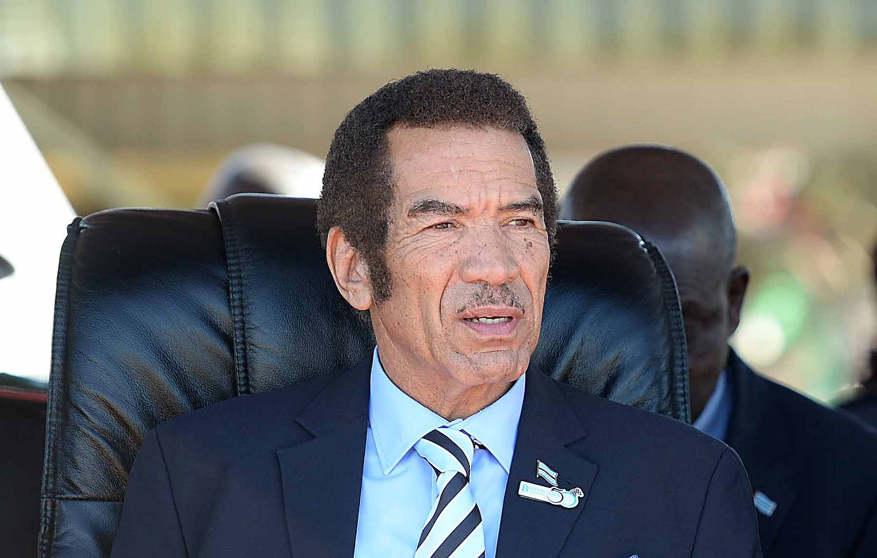 IAN KHAMA